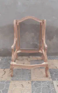 مبل کویین ابزاری
