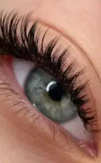آموزش و خدمات اکستنشن و کاشت  و لیفت مژه