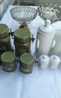 ضرفها کاملا سالم هستن قیمت مناسب