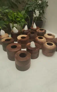 جا دستمال گرد چوبی
