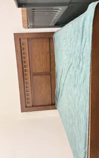 تخت و پاتختی