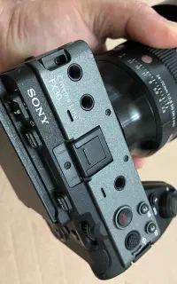Sony fx30 دوربین سونی اف ایکس ۳۰ سینمایی