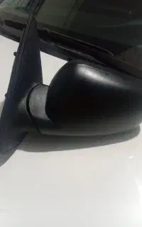 آینه بغل ماشین