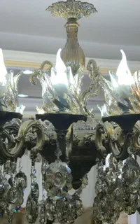 لوستر ۱۶ شاخه
