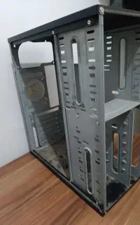 کیس کامپیوتر