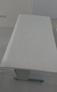میز مطالعه کارکرده