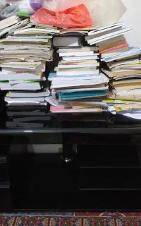 میز تلویزون شیشه ای