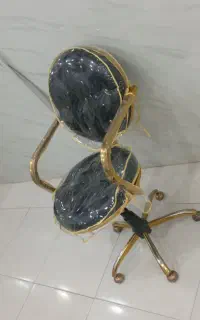 صندلی ارایشگاه