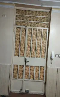 درب فلزی کاملا سالم
