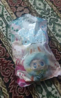 لبوبو ابرنگی گردنبد دار