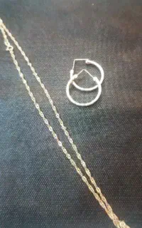 زنجیر و گوشواره