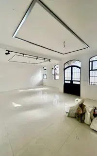 ویلایی شیک فول بازسازی/۱۴۰متر بنا مفید/پشت خطمحرم