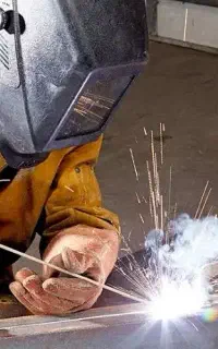 خدمات جوشکاری سیار/نقاشی درب ساختمان