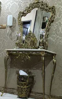 آیینه شمعدان با ساعت وسطا و جا دستمالی
