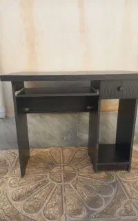 میز کامپیوتر