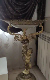 ظرف میوه خوری کنار سالنی برنز