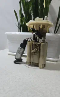 پمپ بنزین و مغزی پژو ۴۰۵