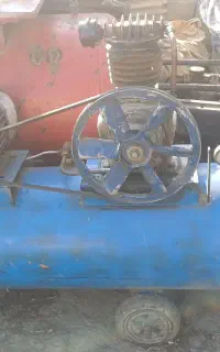 پمپ باد ۲۵۰ لیتری