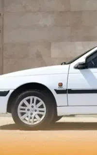 صلیبی تمیز معاوضه با پنج پر