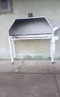 کباب پز بزرگ و جنس آهن و ورق اصل و خوب