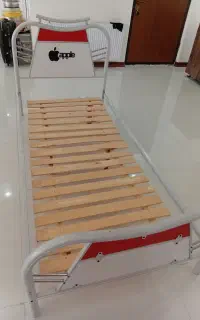 تخت تک نفره