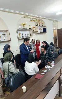 تکنسین داروخانه ( نسخه خوانی)