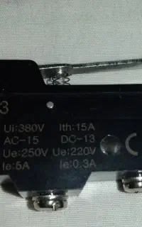میکرو سوئیچ غلطک دار TM 1703 صنعتی