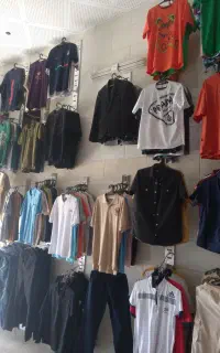 فروش اجناس پوشاک