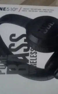 هدفونJBL