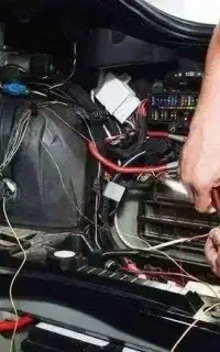برق خودرو در محل