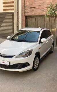 ام وی ام ۳۱۵ اسپرت لاکچری سفید