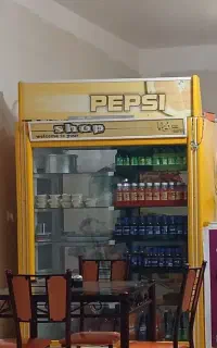 یخچال ویترینی سالم وتمیز
