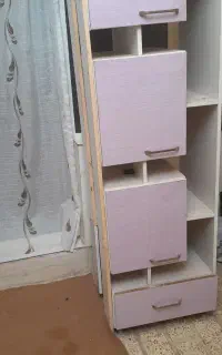 کتابخانه جادار ومحکم