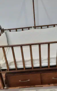 تخت نوزادی ژمینو