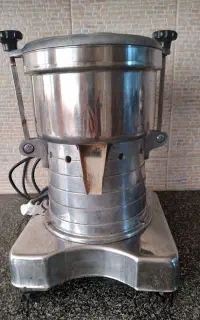 آبمیوه گیری نور اراک