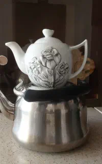 قوری و کتری استیل