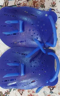 فین و کف شنا در حد نو