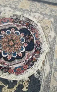 ۴ تخته فرش گرد یک متری رنگ سورمه ای تمیز و نو