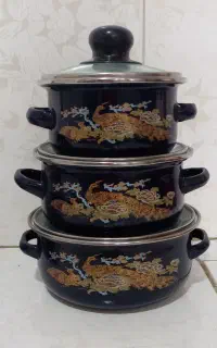 ست قابلمه لعابی