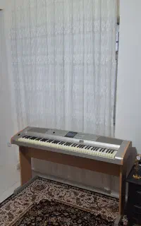 پیانو یاماها DGX505 (ارگ/کیبورد)