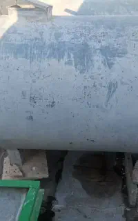 مخرن اب منبع اب فلزی