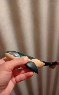 نهنگ چوب و رزینی