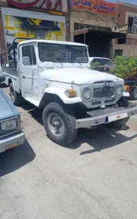 لندکروز۱۹۸۲