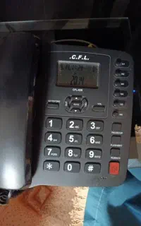 خط تلفن ثابت
