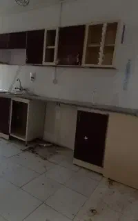 کابینت فلزی باز شده
