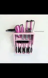 نیاز به دستیار اکستنشن مو