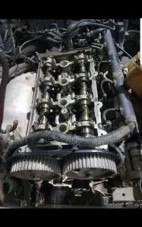 شاگرد مکانیک.دست به اچار