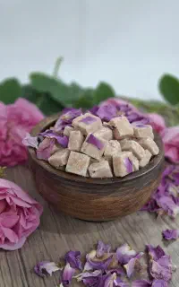 کار در منزل قند و نبات