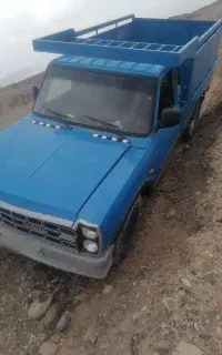 نیسان زامیاد سالم شاسی سالم رنگ داره
