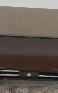 میزجلوی مبل
